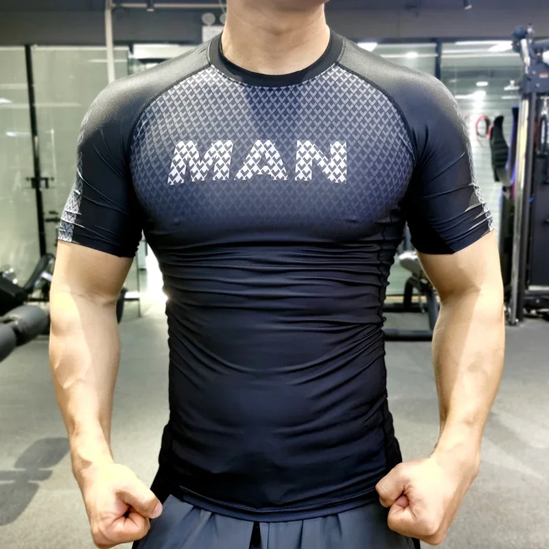 Streetwear Brand Clothing - Męska koszulka kompresyjna męska sportowa obcisła